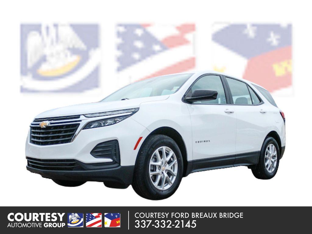 2022 Chevrolet Equinox LS's photo