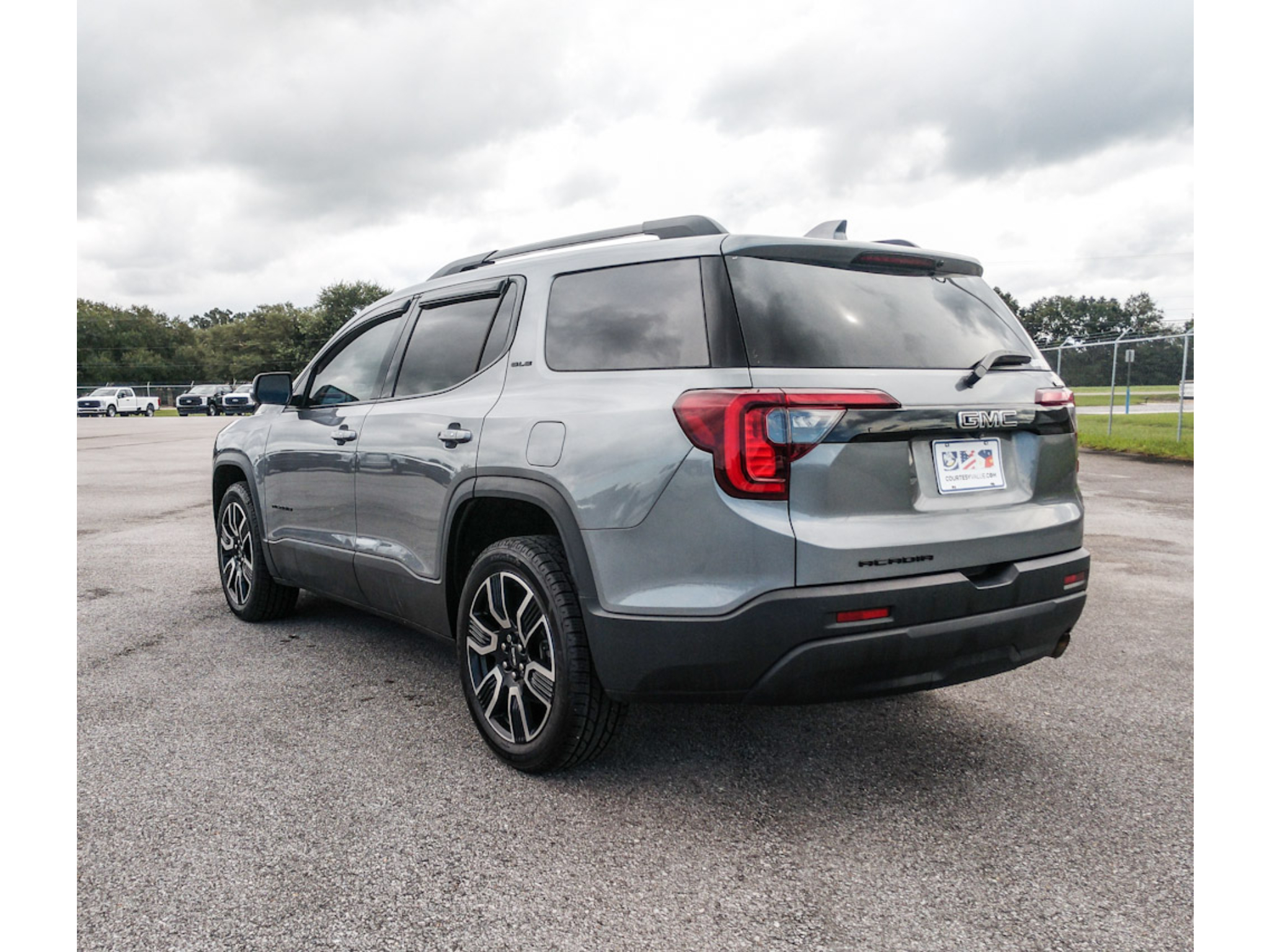 Used 2021 GMC Acadia SLE SUV