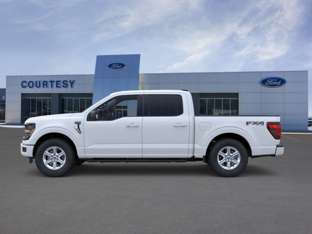 New 2026 Ford F-150 XLT Truck SuperCrew Cab