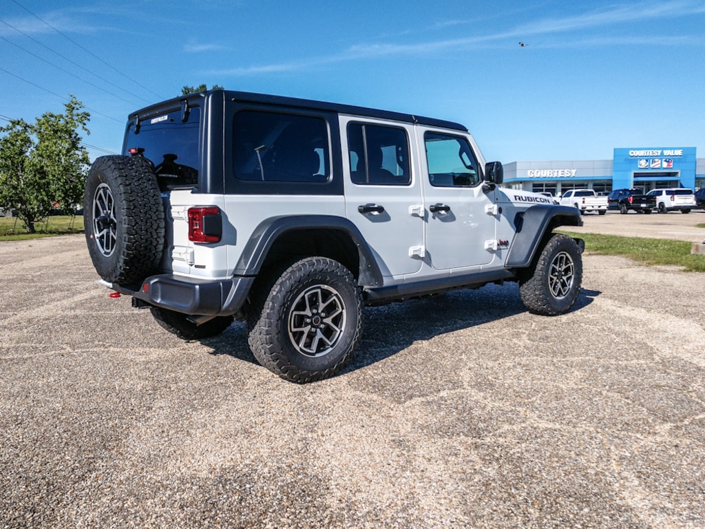 Used 2025 Jeep Wrangler Rubicon SUV