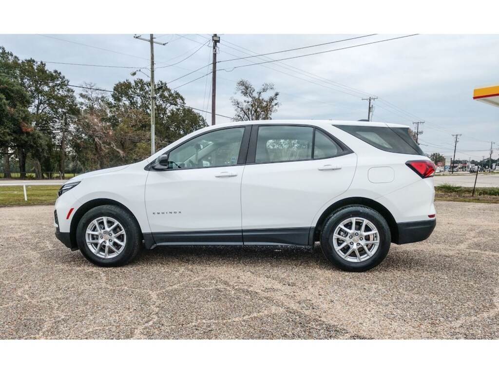 Used 2022 Chevrolet Equinox LS SUV
