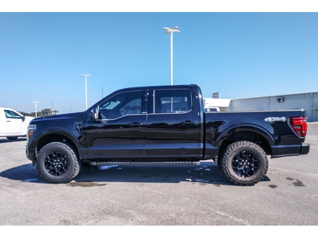 New 2025 Ford F-150 Lariat Truck SuperCrew Cab