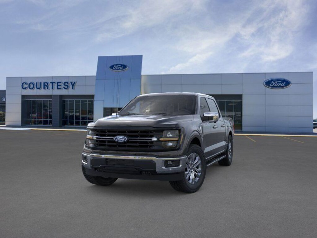 New 2025 Ford F-150 XLT Truck SuperCrew Cab