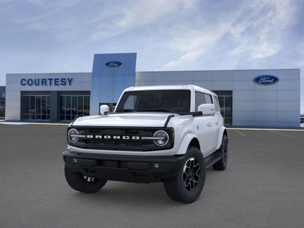 New 2025 Ford Bronco Outer Banks SUV