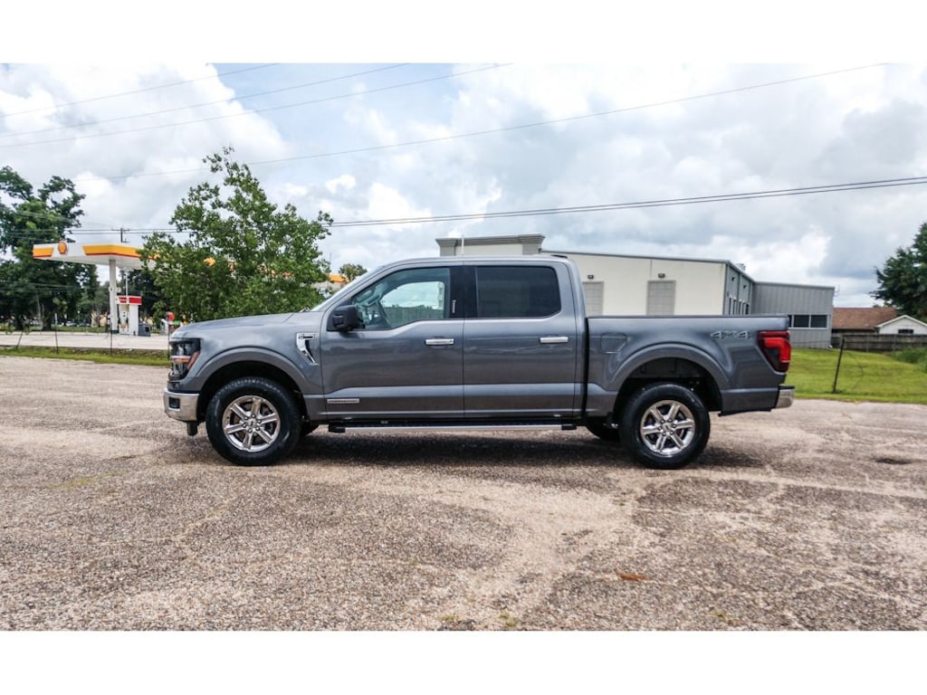 Used 2024 Ford F-150 XLT Truck SuperCrew Cab