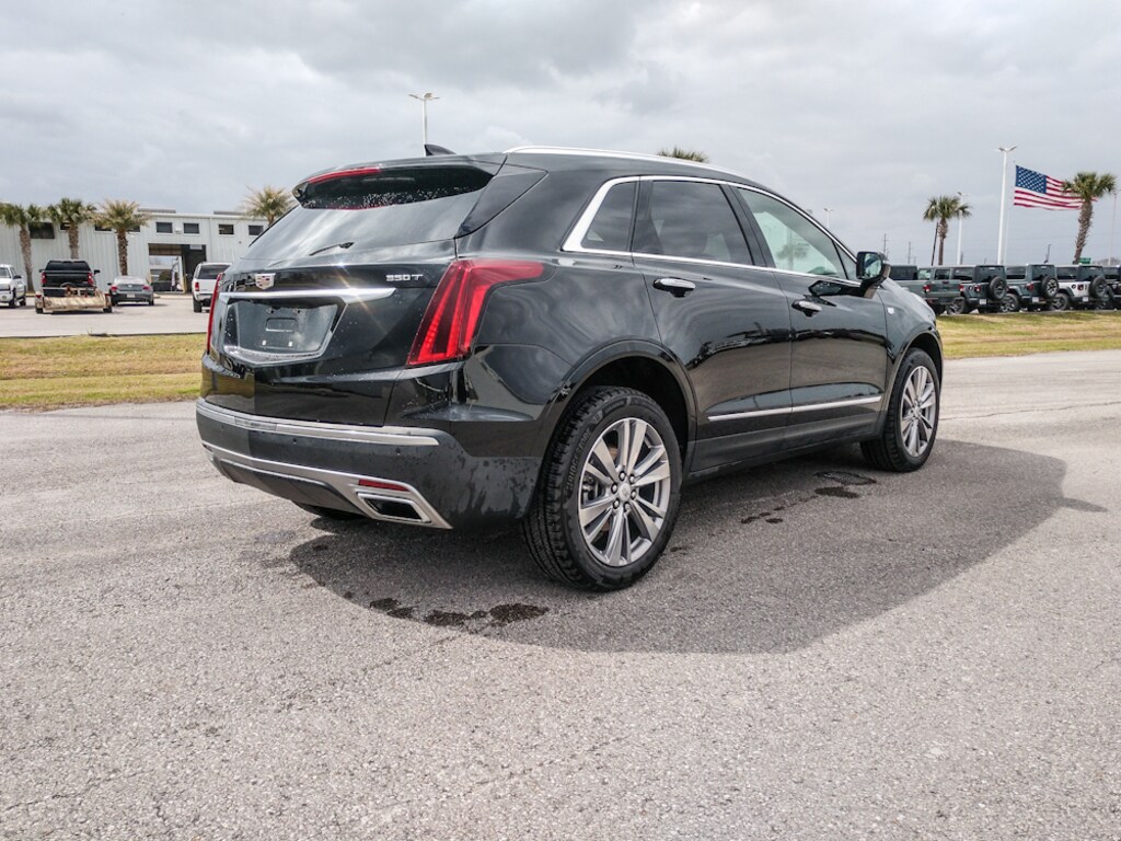 Used 2024 CADILLAC XT5 FWD Premium Luxury SUV