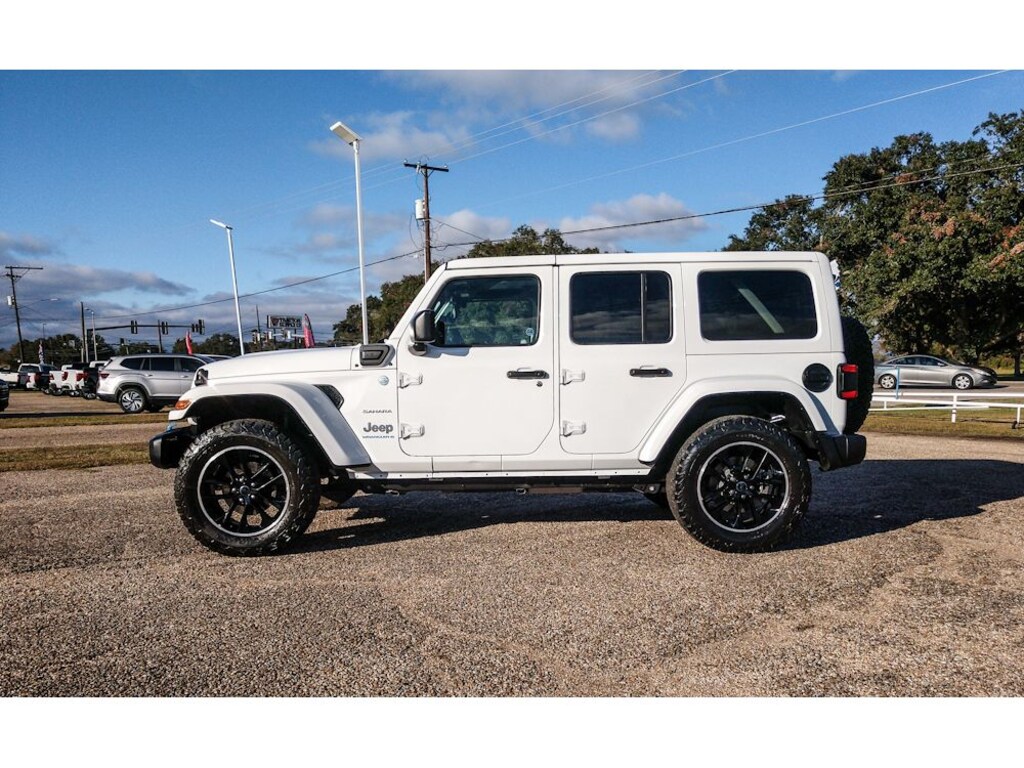 Used 2024 Jeep Wrangler 4xe Sahara SUV