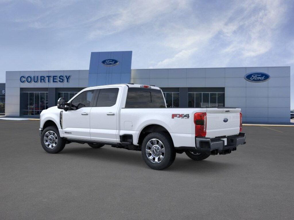 New 2026 Ford F-250 Lariat Truck Crew Cab