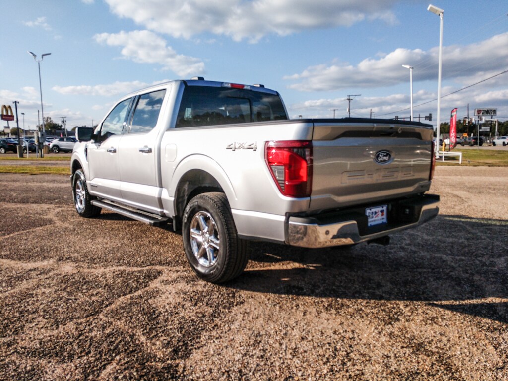 Used 2024 Ford F-150 XLT Truck SuperCrew Cab