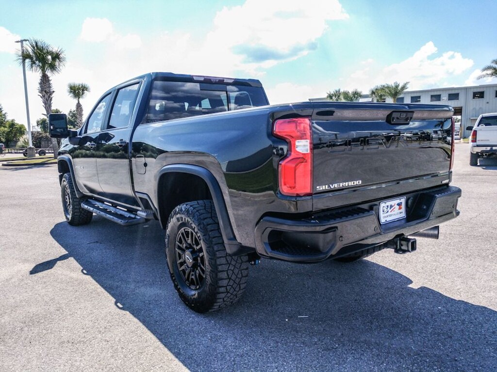 Used 2024 Chevrolet Silverado 2500 HD ZR2 Truck Crew Cab