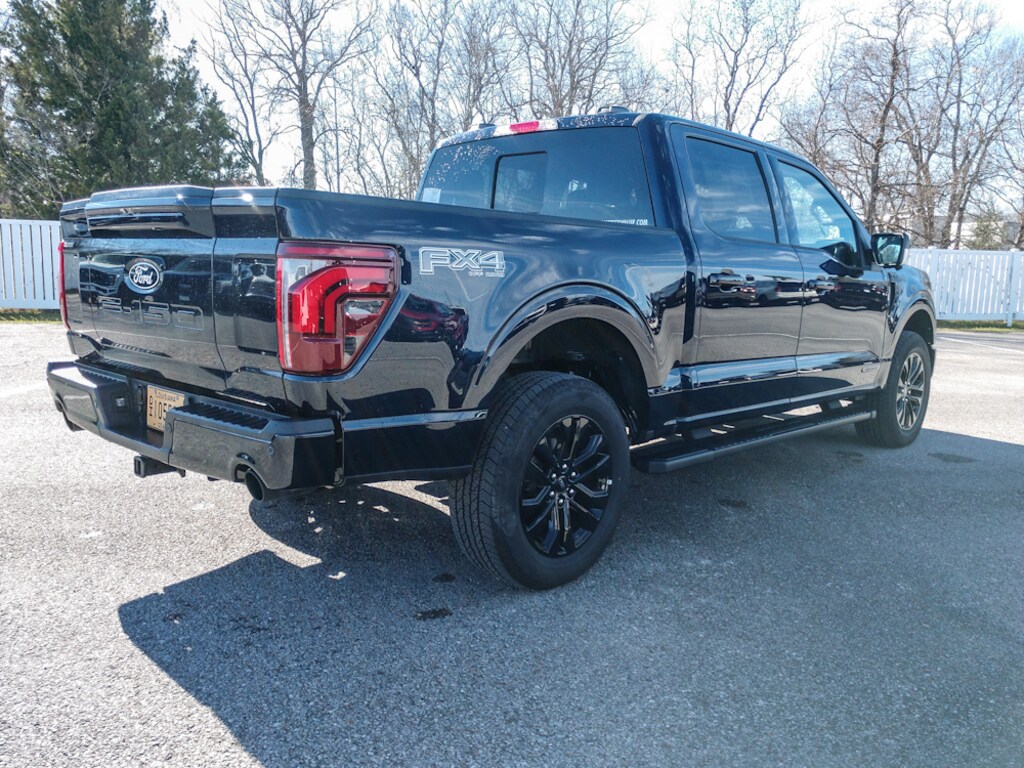 New 2025 Ford F-150 Lariat Truck SuperCrew Cab