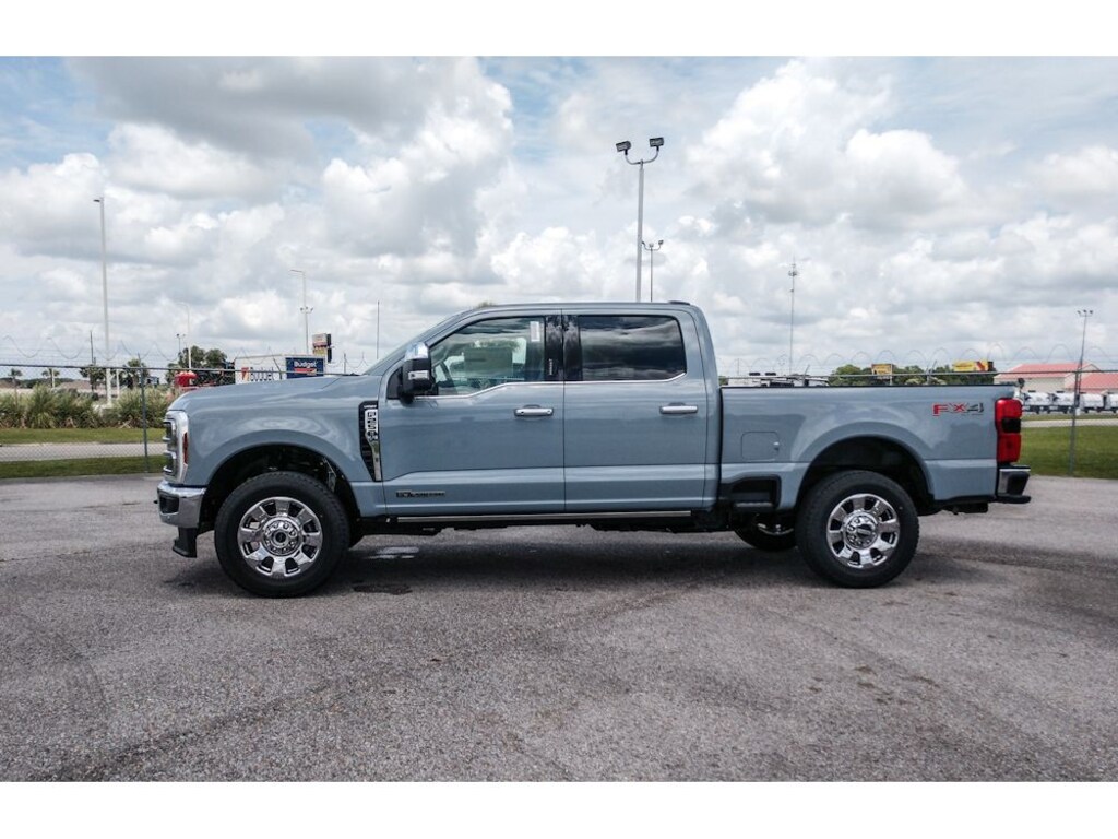 New 2026 Ford F-250 Lariat Truck Crew Cab