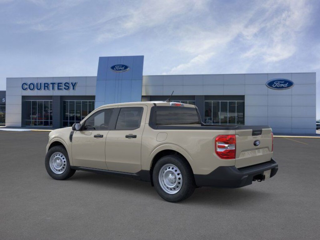New 2025 Ford Maverick XL Truck SuperCrew