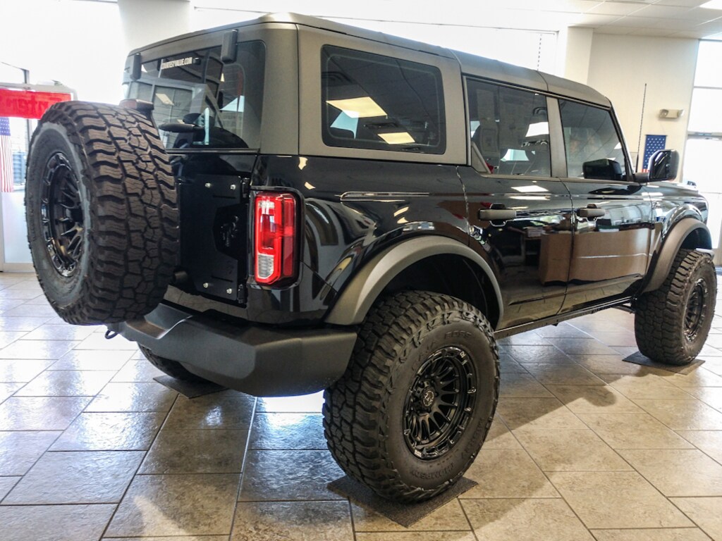 New 2026 Ford Bronco Base SUV