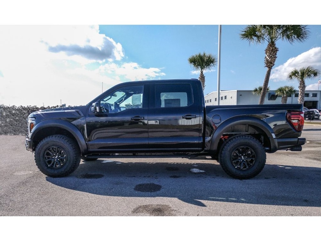 New 2025 Ford F-150 Raptor Truck SuperCrew Cab