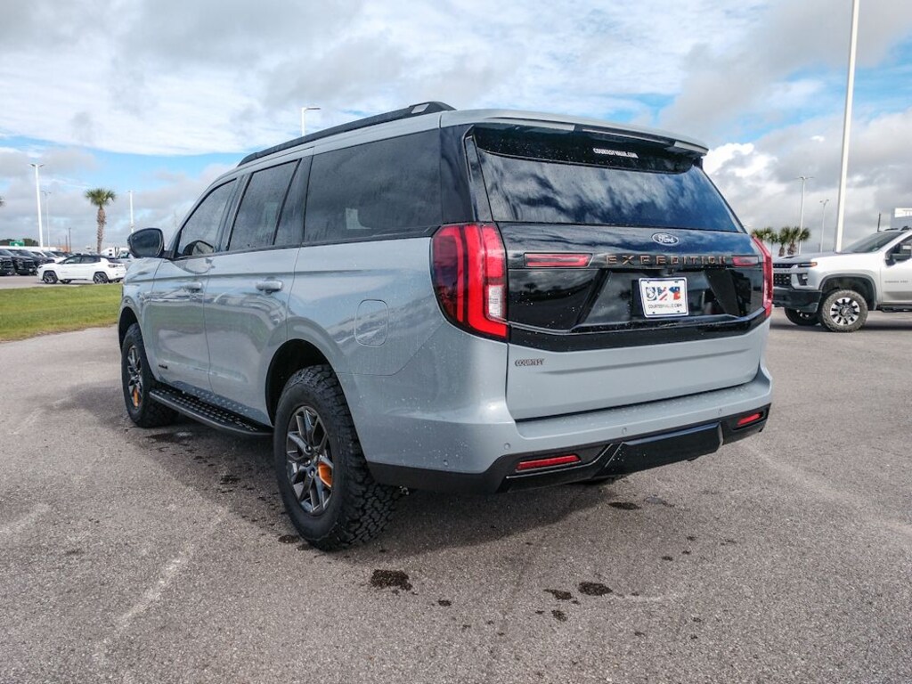 New 2025 Ford Expedition Tremor SUV