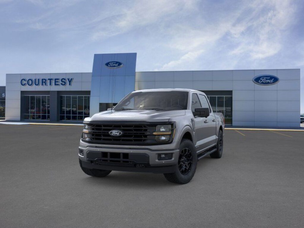 New 2025 Ford F-150 XLT Truck SuperCrew Cab