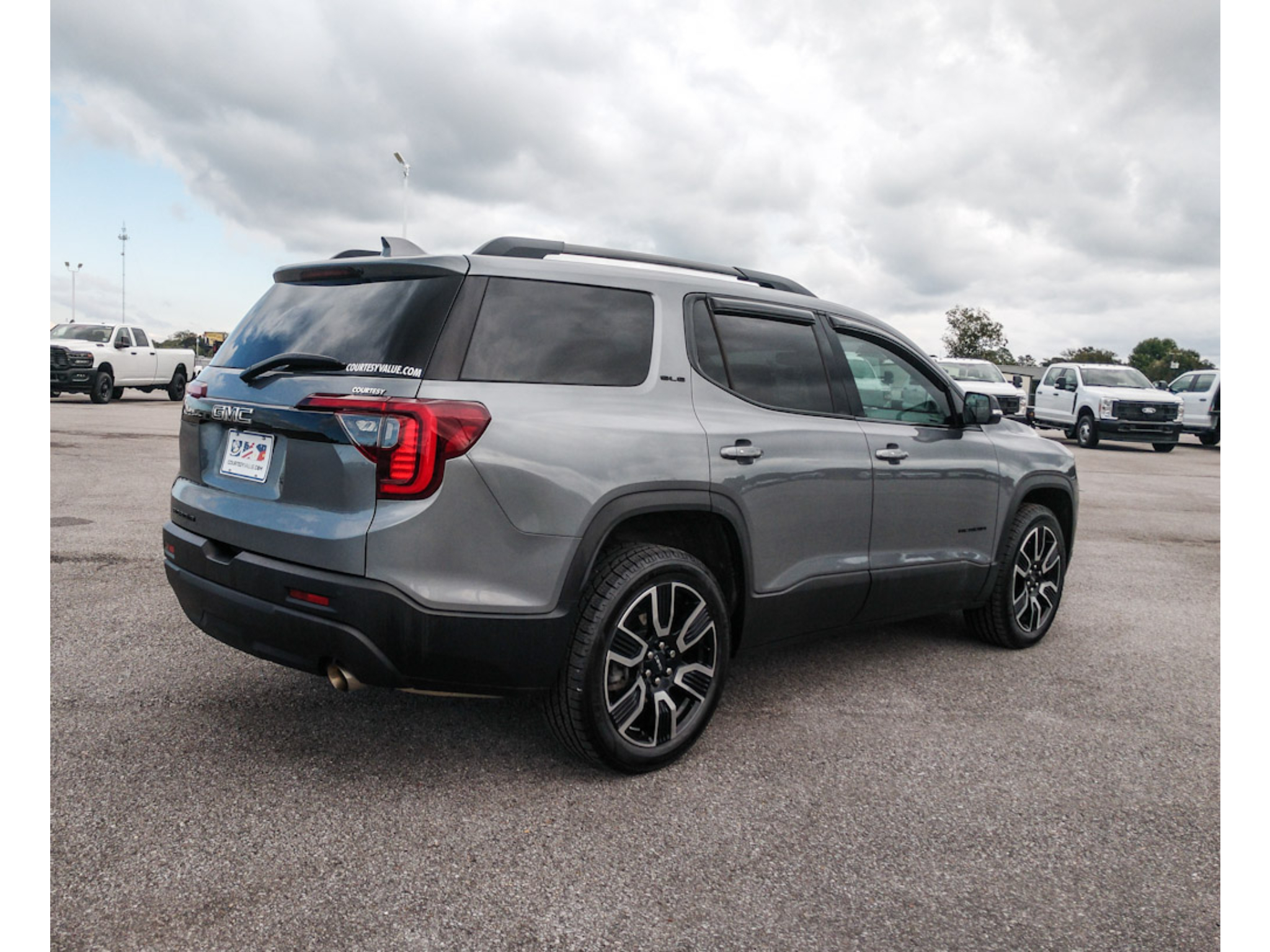 Used 2021 GMC Acadia SLE SUV