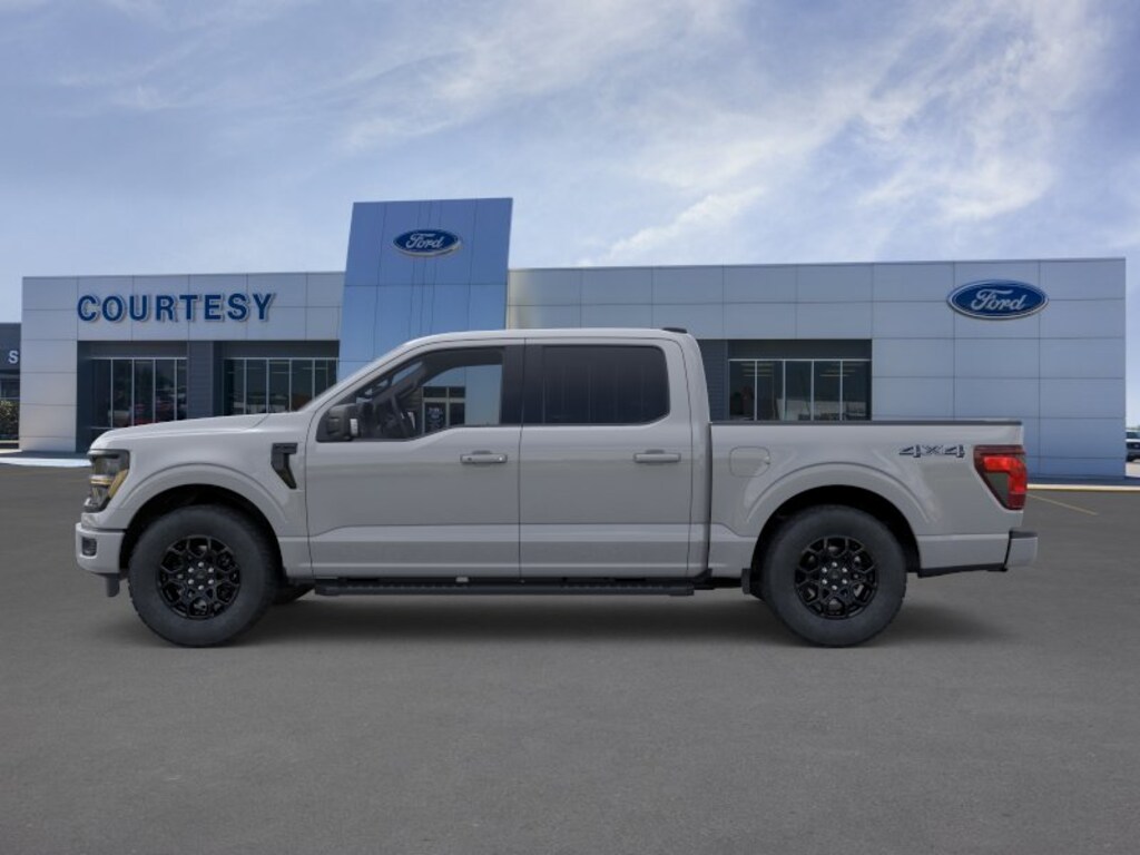 New 2026 Ford F-150 XLT Truck SuperCrew Cab