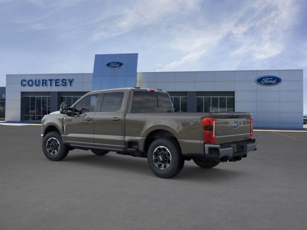 New 2026 Ford F-250 Lariat Truck Crew Cab
