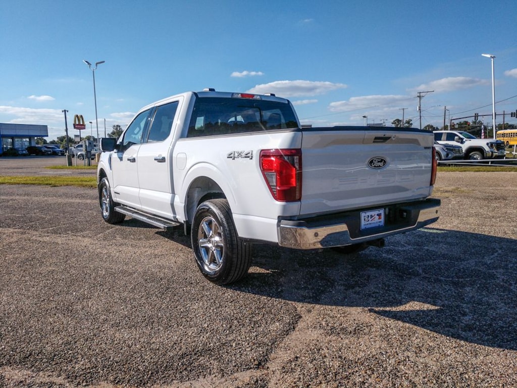 Used 2024 Ford F-150 XLT Truck SuperCrew Cab