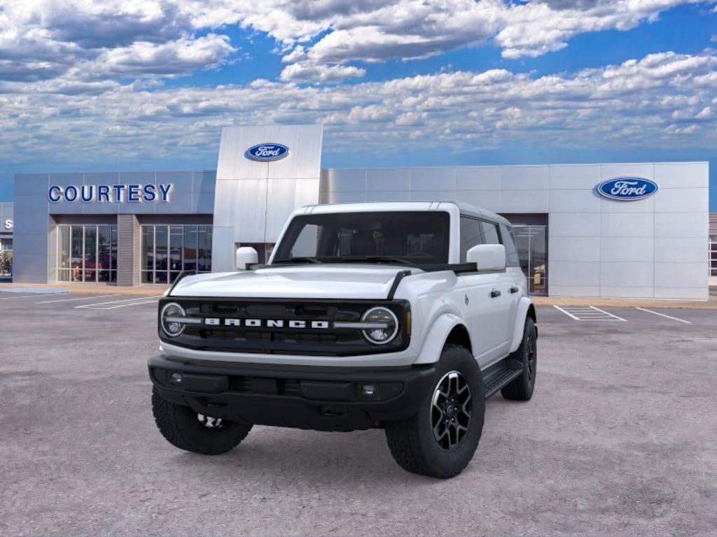 New 2026 Ford Bronco Outer Banks SUV