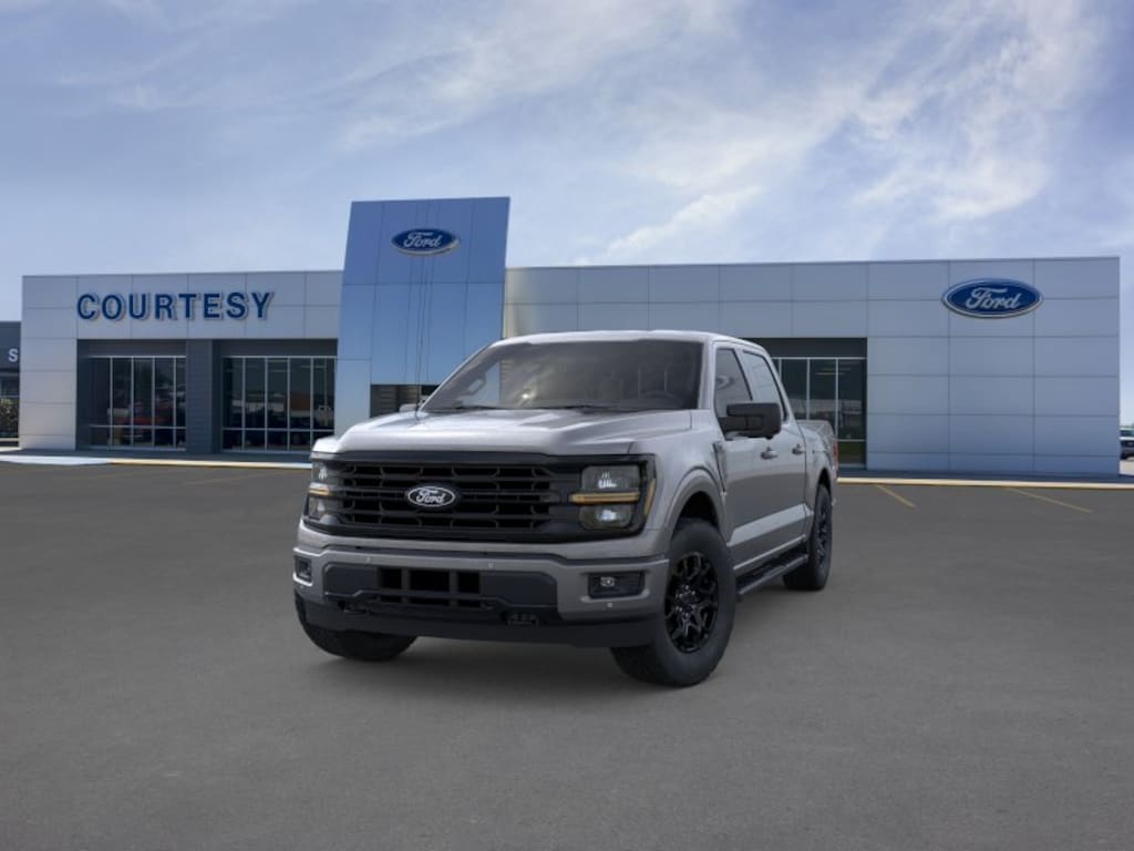New 2026 Ford F-150 XLT Truck SuperCrew Cab