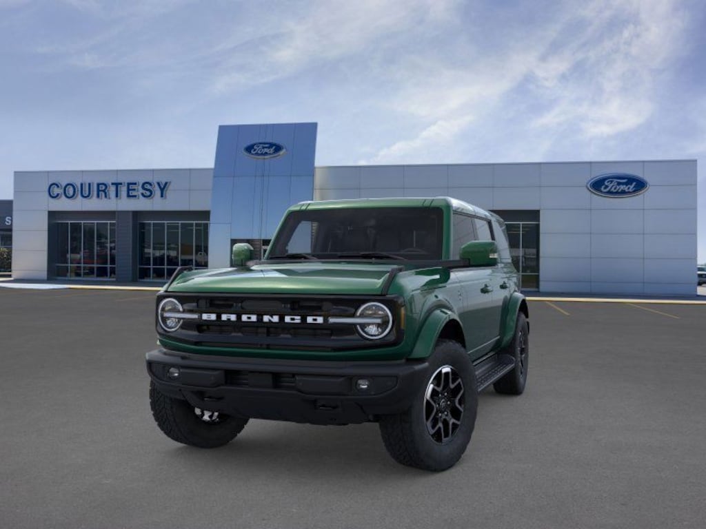 New 2025 Ford Bronco Outer Banks SUV