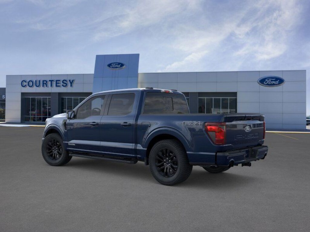 New 2025 Ford F-150 XLT Truck SuperCrew Cab
