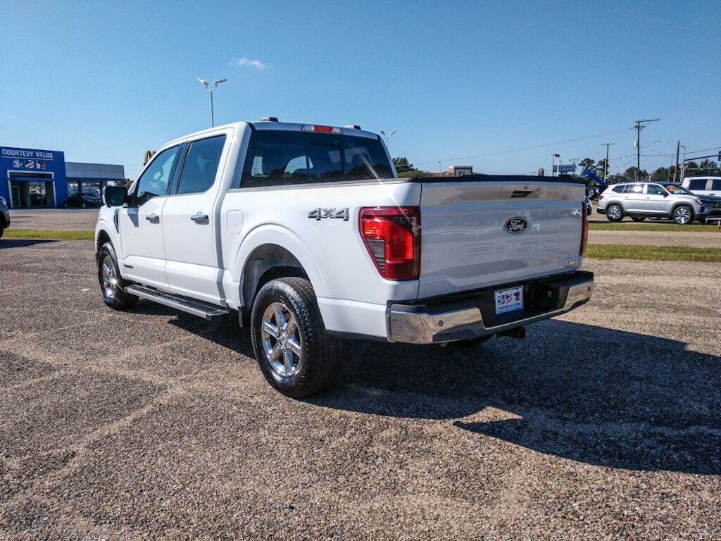 Used 2024 Ford F-150 XLT Truck SuperCrew Cab