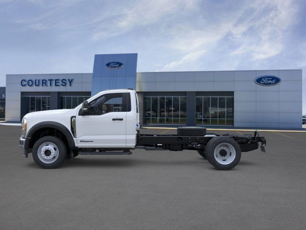 New 2026 Ford F-450 XL Truck Regular Cab