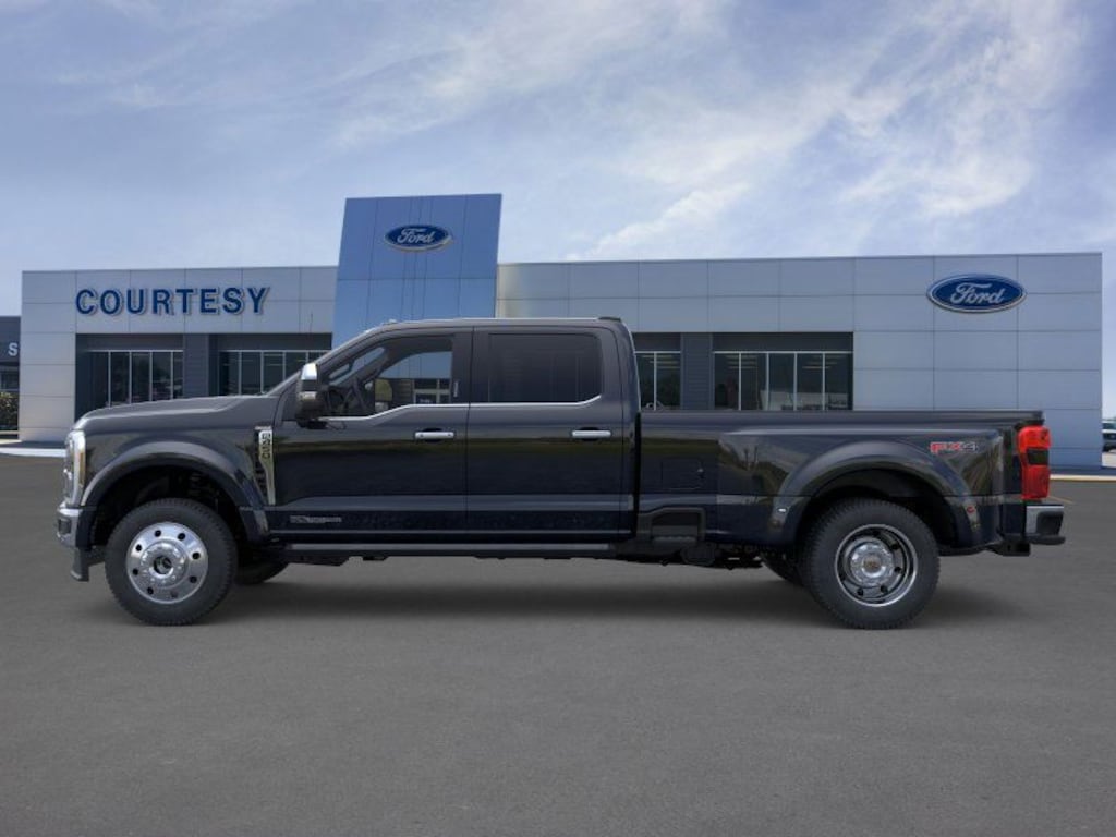New 2026 Ford F-450 King Ranch Truck Crew Cab