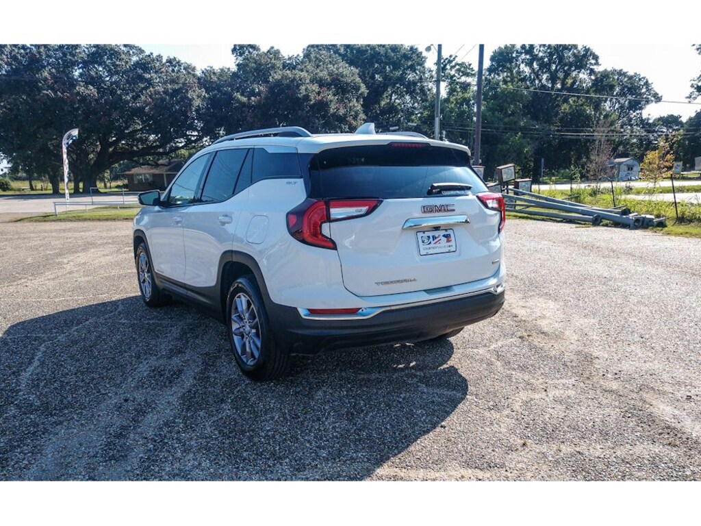 Used 2023 GMC Terrain SLT SUV