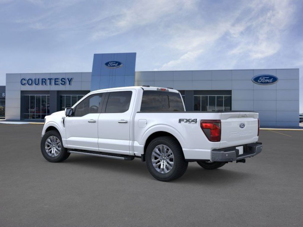 New 2025 Ford F-150 XLT Truck SuperCrew Cab