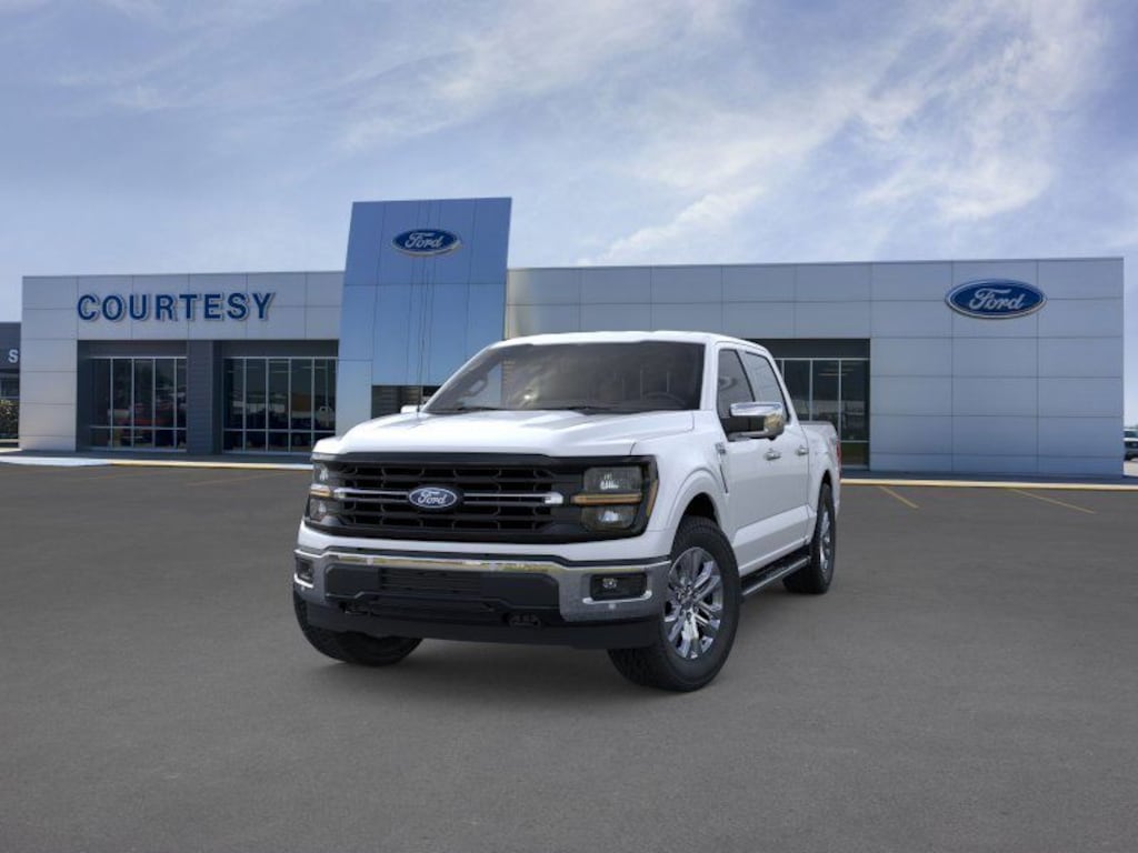 New 2025 Ford F-150 XLT Truck SuperCrew Cab