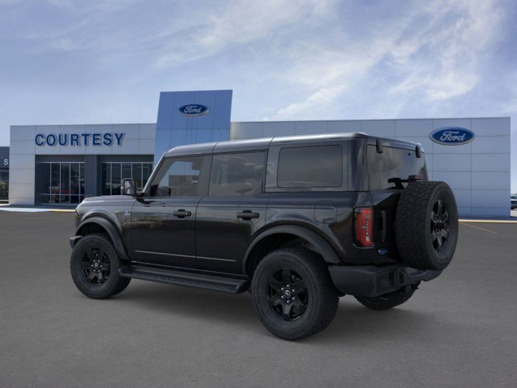 New 2025 Ford Bronco Outer Banks SUV