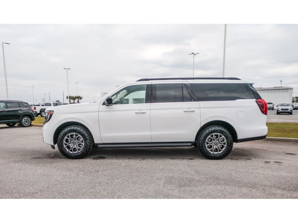 New 2025 Ford Expedition MAX Active SUV