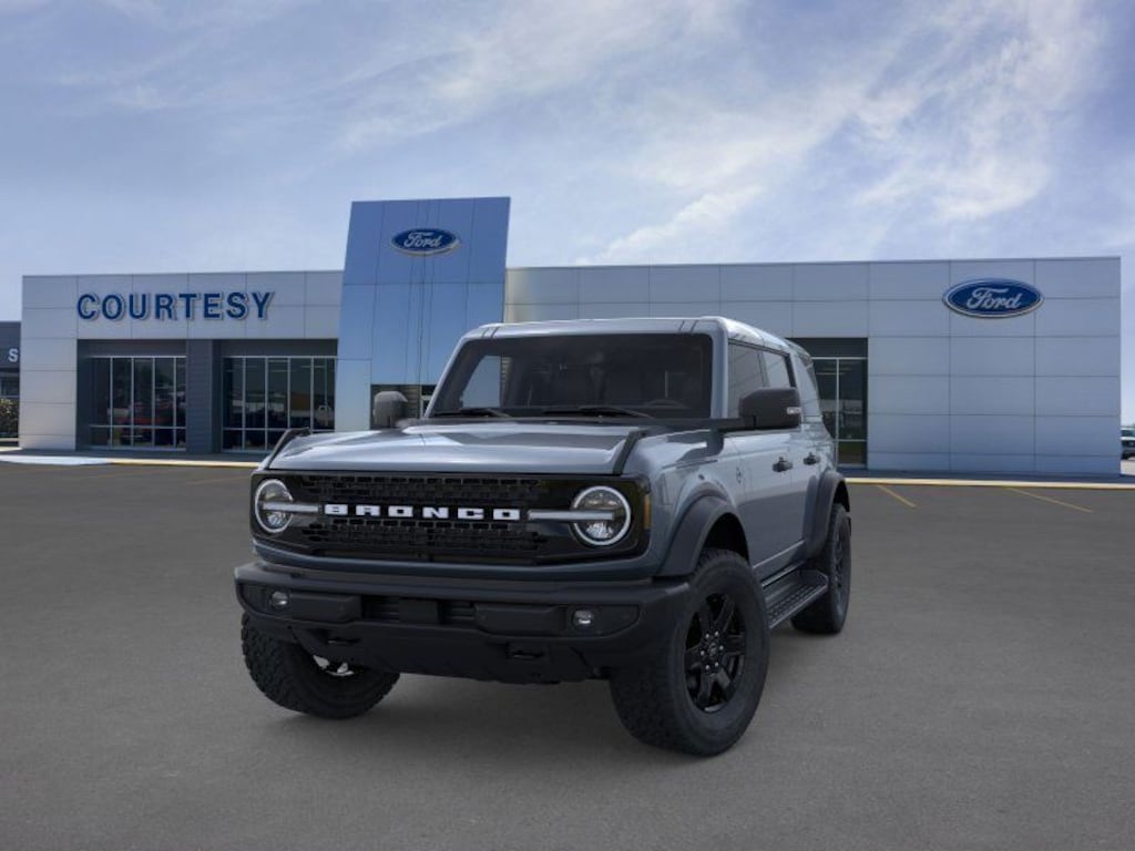 New 2025 Ford Bronco Outer Banks SUV