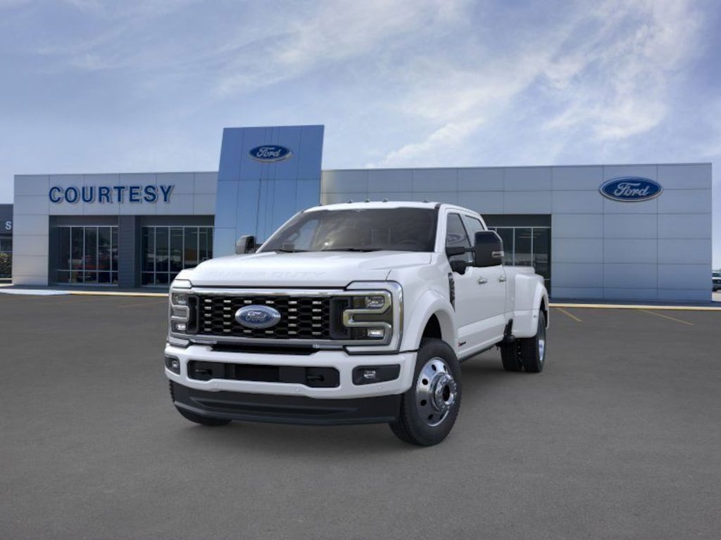 New 2026 Ford F-450 Platinum Truck Crew Cab