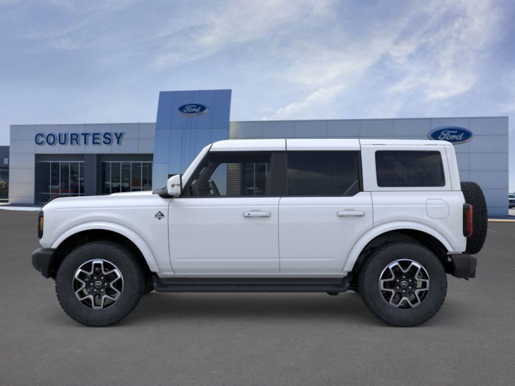 New 2025 Ford Bronco Outer Banks SUV
