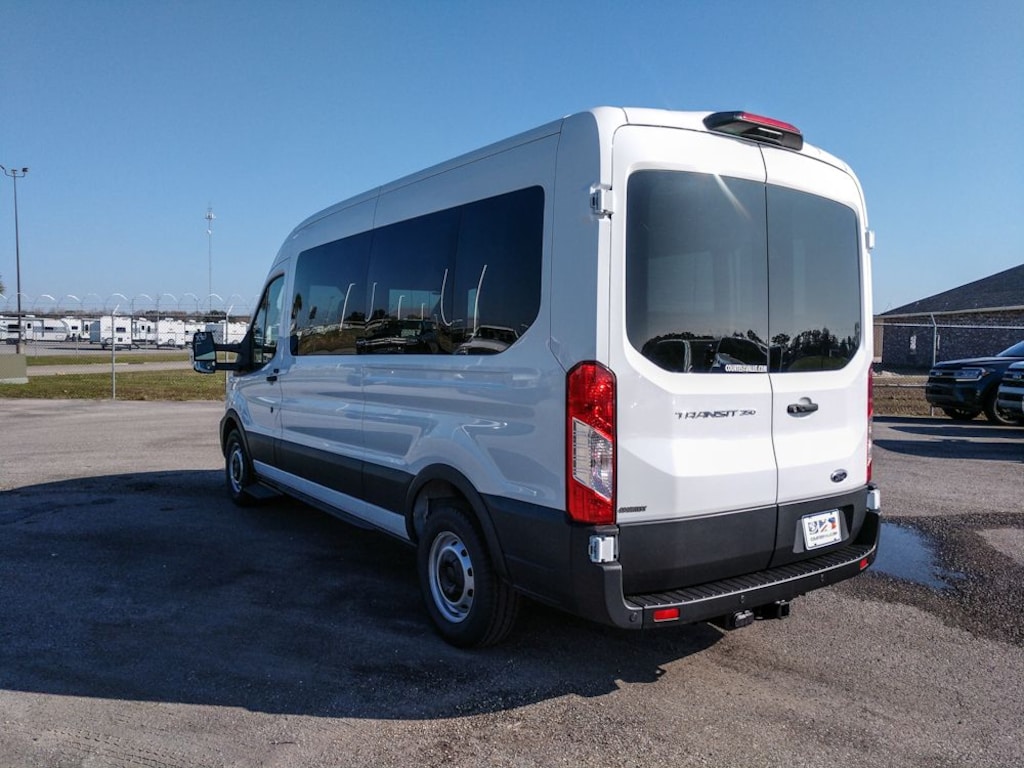 New 2024 Ford Transit Wagon XL Wagon Medium Roof Van