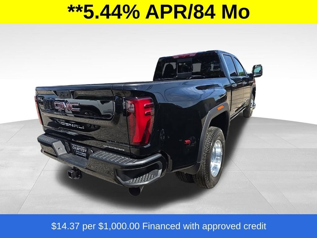 2026 GMC Sierra 3500HD Denali - Photo 7