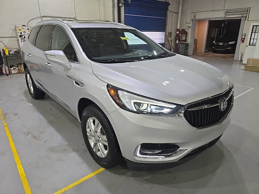 2021 Buick Enclave Essence's photo