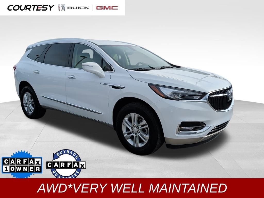 2021 Buick Enclave Essence's photo