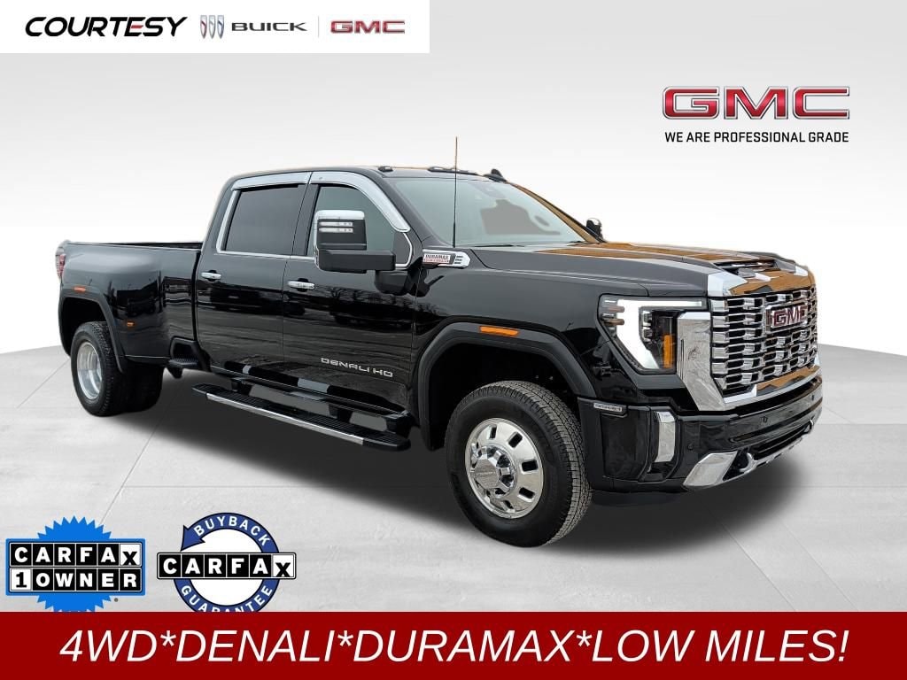 2025 GMC Sierra 3500HD Denali's photo