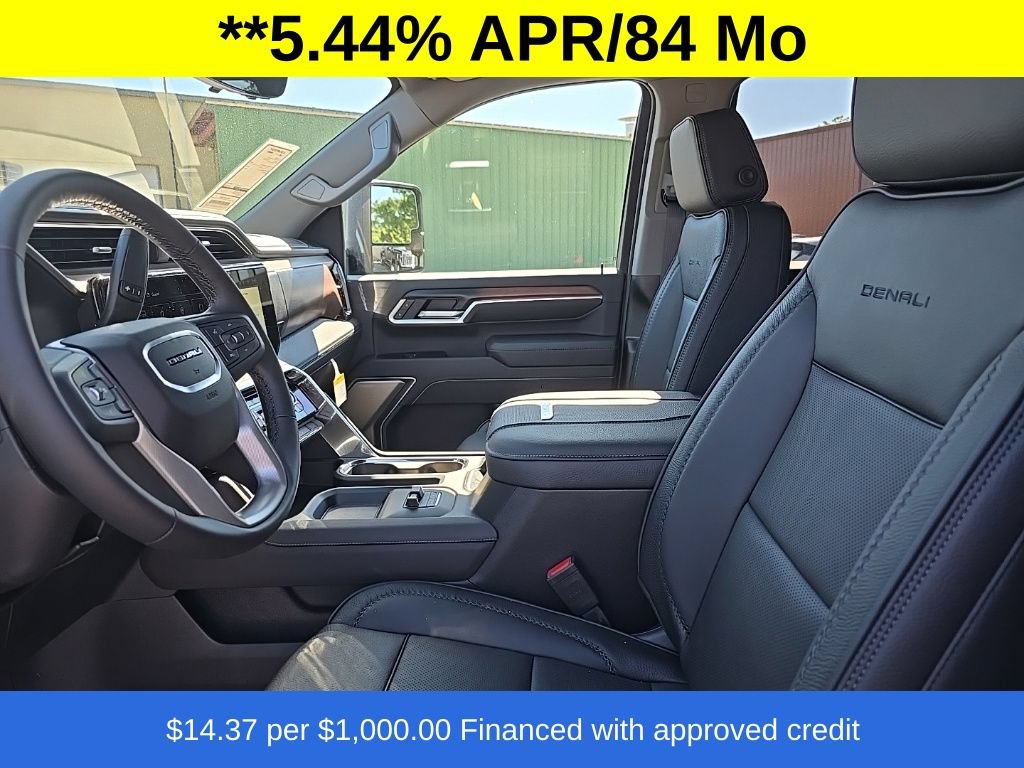 2026 GMC Sierra 3500HD Denali - Photo 17