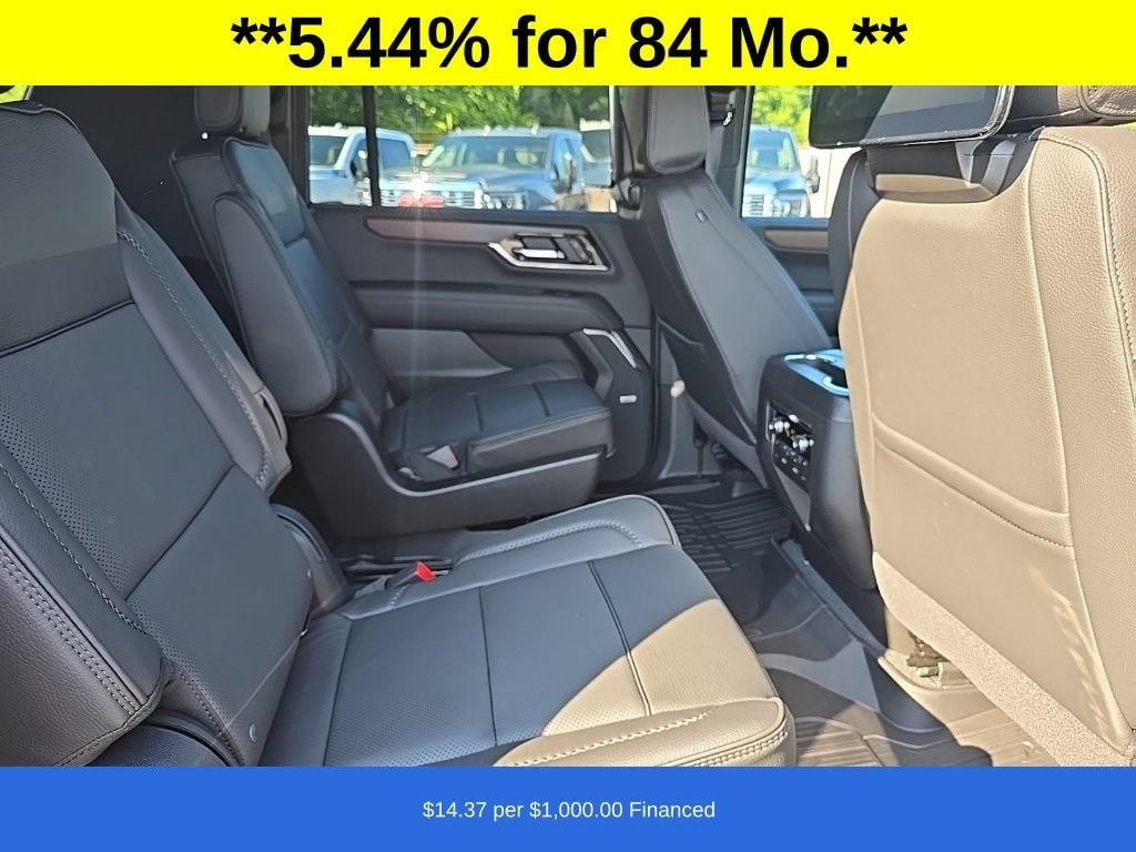 2026 GMC Yukon XL Denali - Photo 12