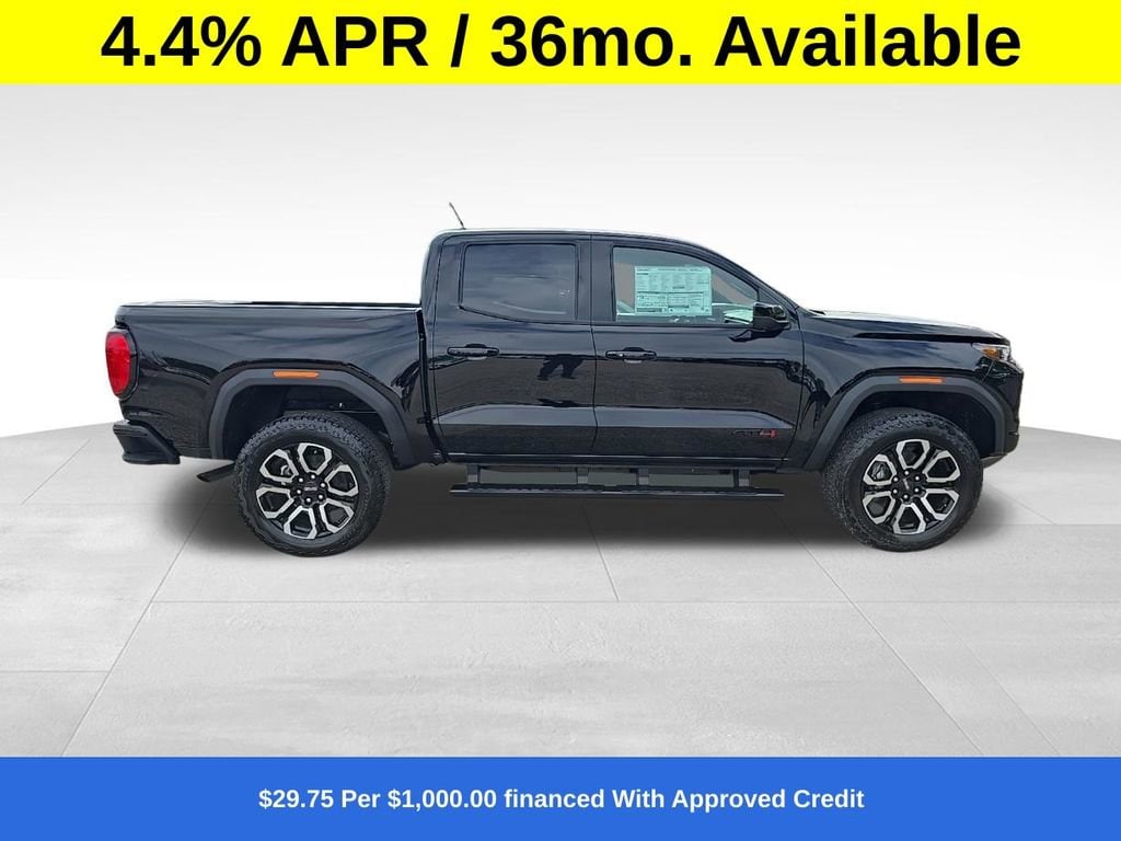 2026 GMC Canyon AT4 - Photo 8