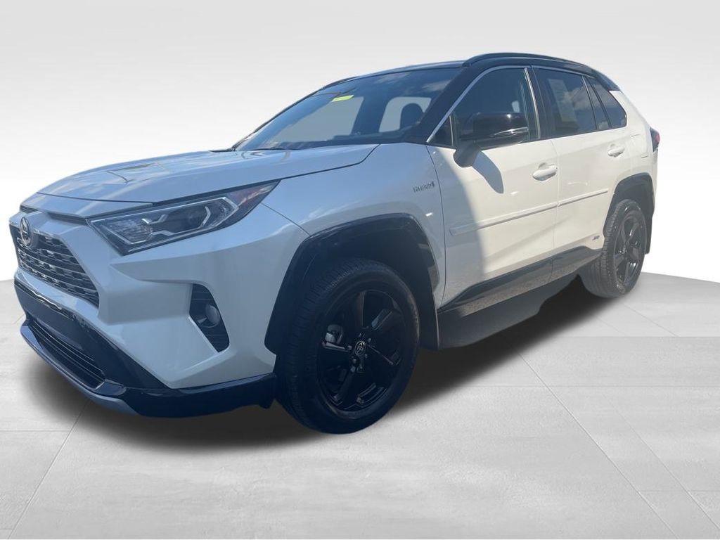 2021 Toyota RAV4 Hybrid XSE photo 3