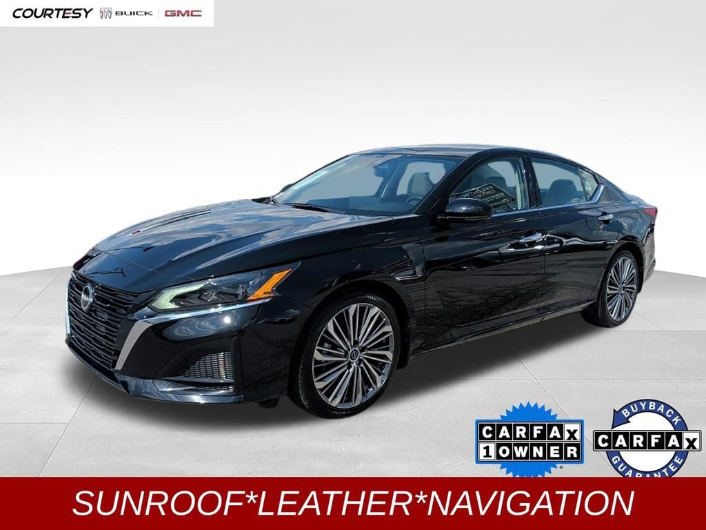 Black 2024 Nissan Altima Sedan Front-Wheel Drive 